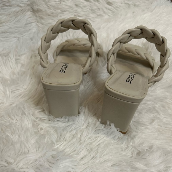 Soda Heels Cream  size 6 - Picture 6 of 6